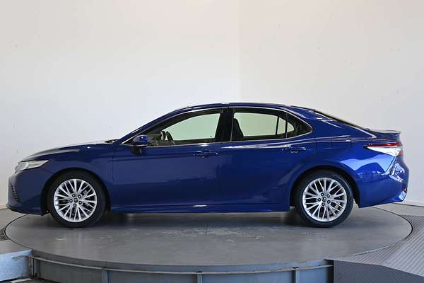 2019 Toyota Camry SL GSV70R