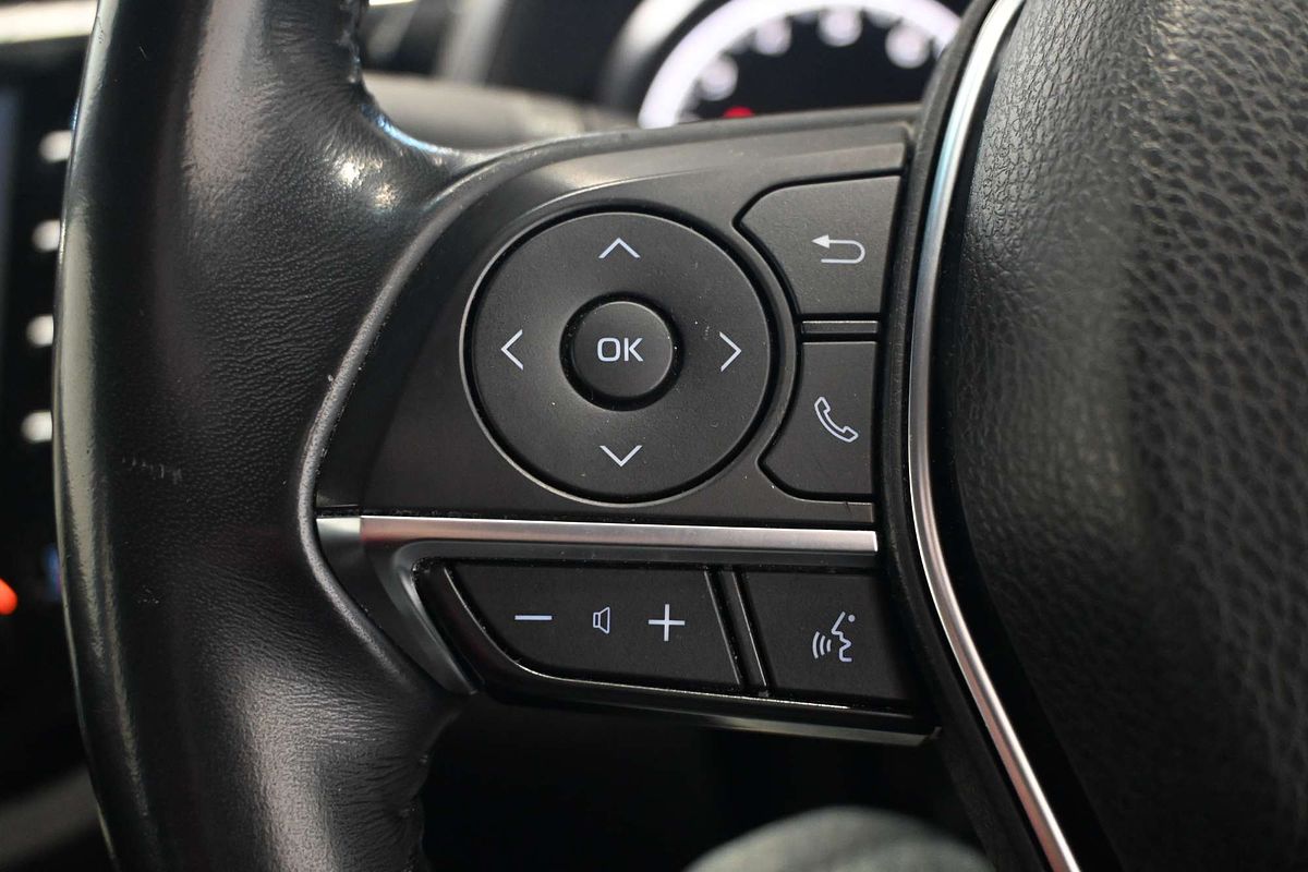 2019 Toyota Camry SL GSV70R
