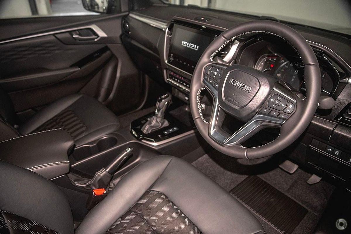 2025 Isuzu D-MAX LS-U+ 4X4