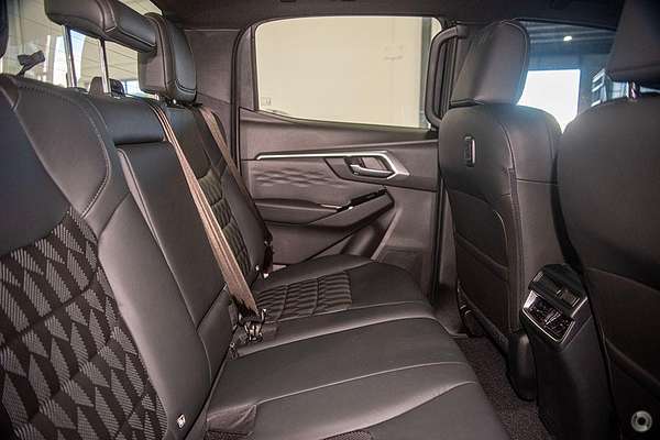 2025 Isuzu D-MAX LS-U+ 4X4