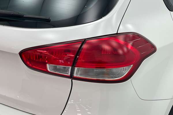 2018 Kia Cerato S YD