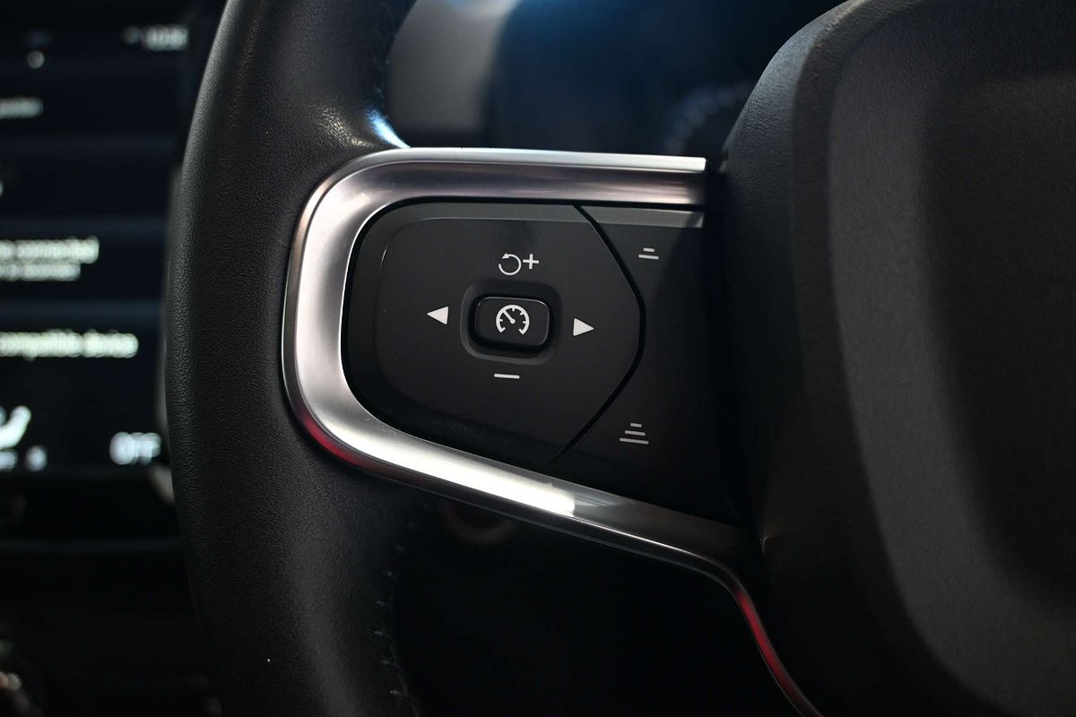 2020 Volvo XC40 T4 Inscription