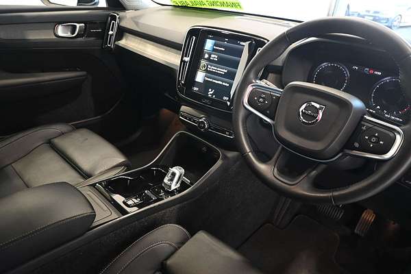 2020 Volvo XC40 T4 Inscription