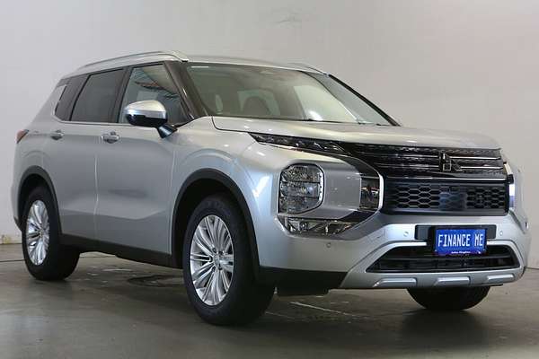 2022 Mitsubishi Outlander LS ZM