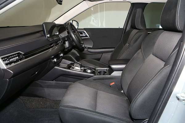 2022 Mitsubishi Outlander LS ZM