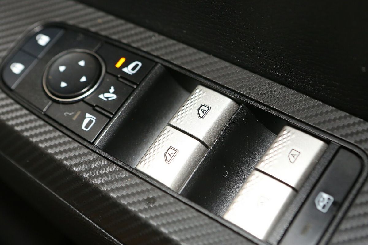 2022 Mitsubishi Outlander LS ZM