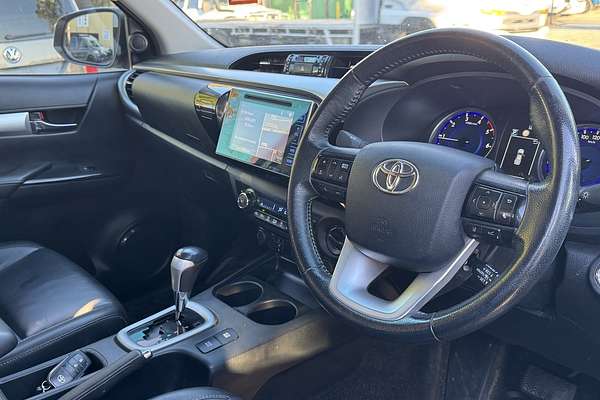2020 Toyota Hilux SR5 GUN126R 4X4