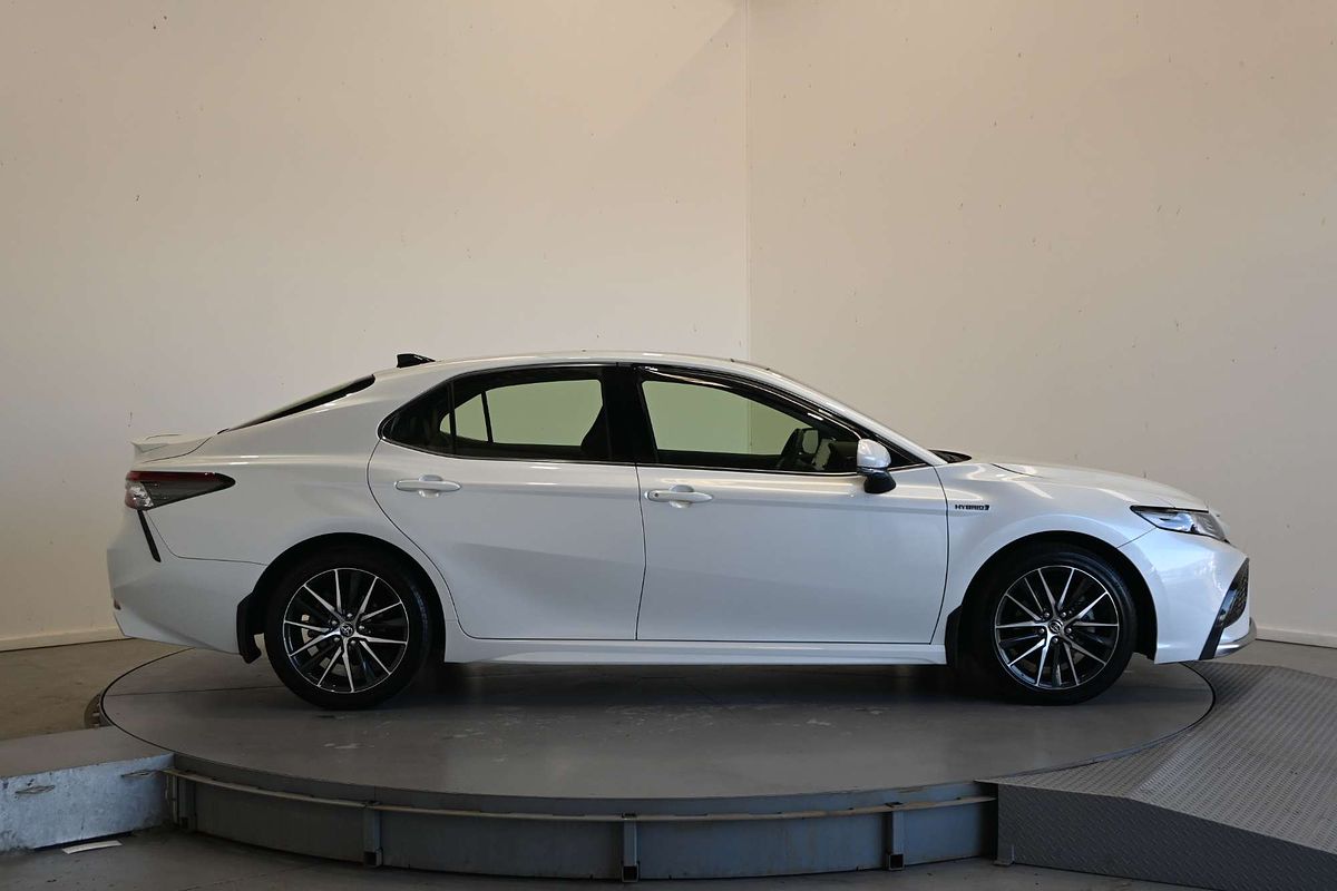 2023 Toyota Camry SL AXVH70R