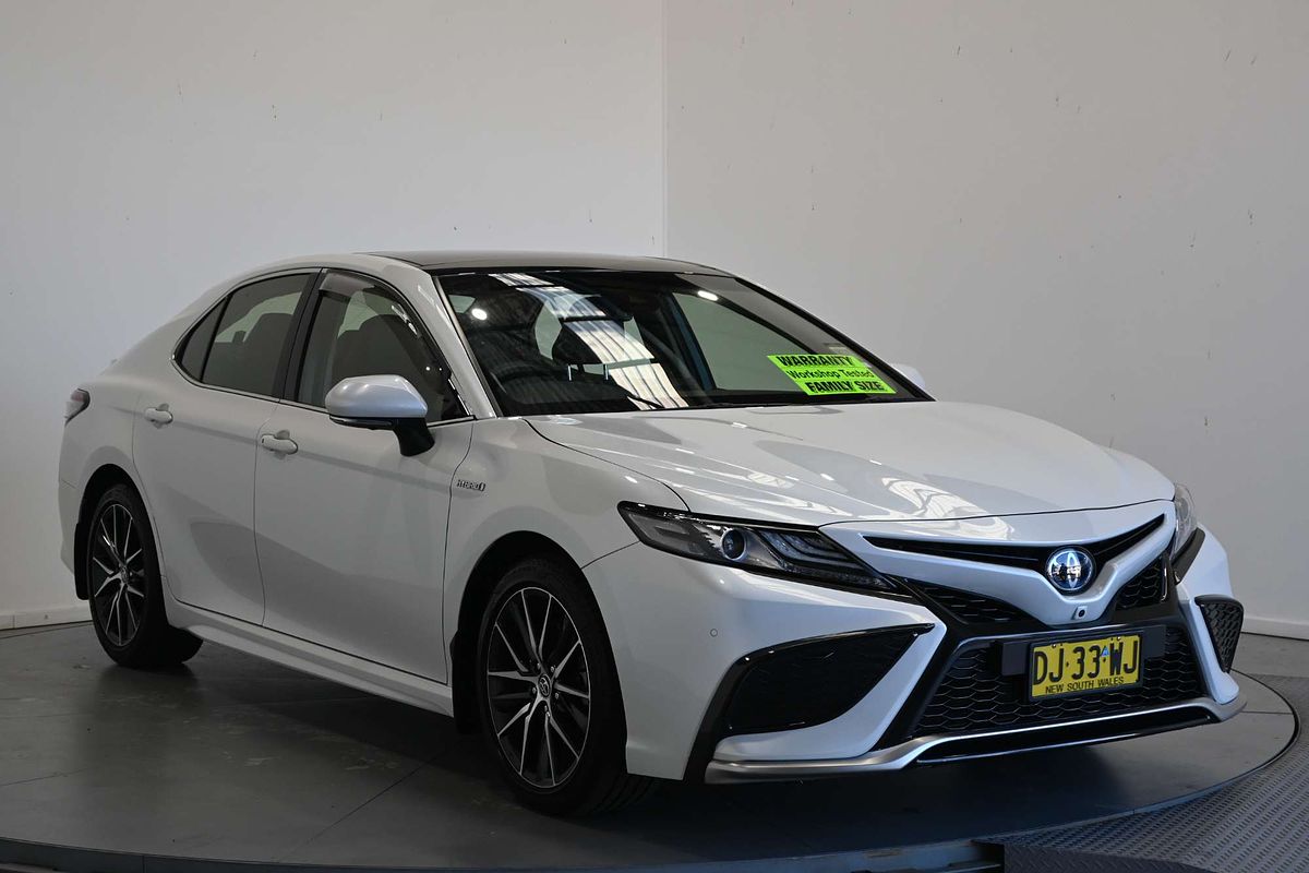 2023 Toyota Camry SL AXVH70R