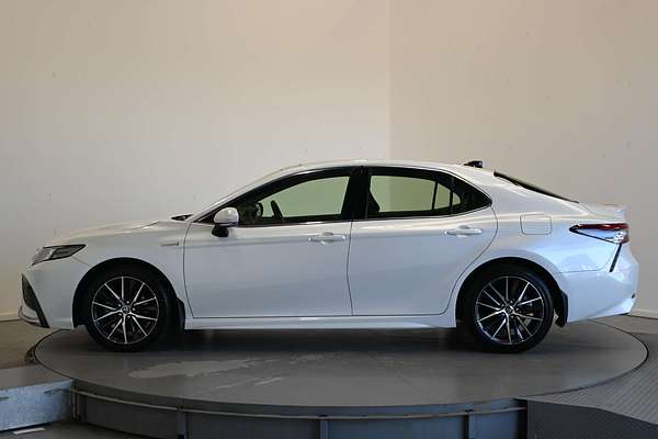 2023 Toyota Camry SL AXVH70R
