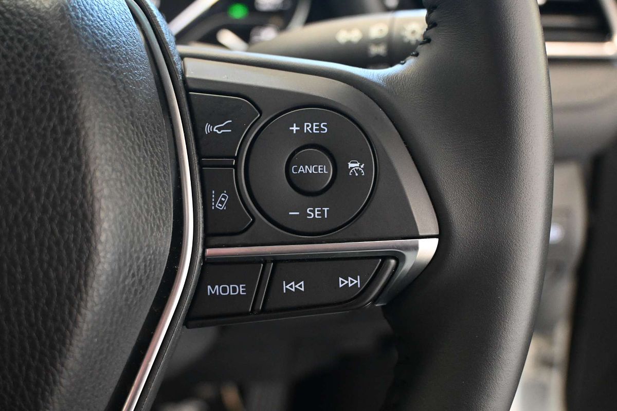 2023 Toyota Camry SL AXVH70R