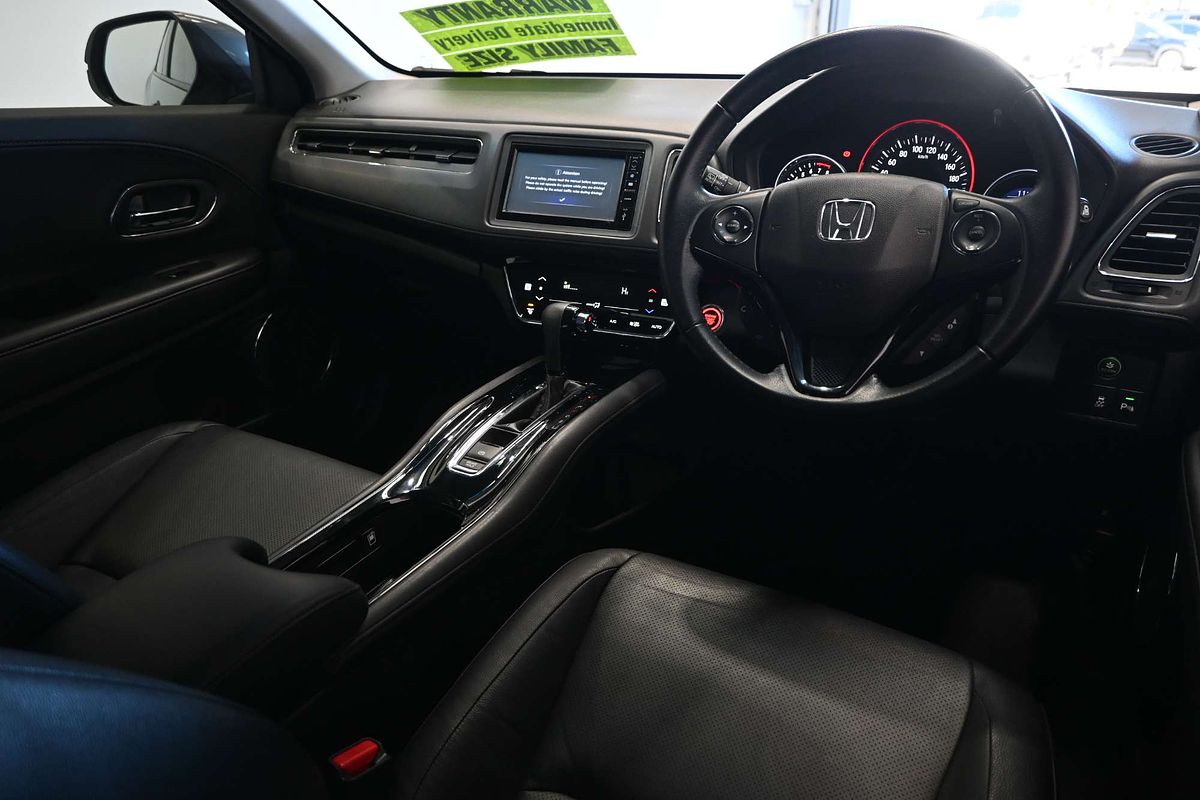 2019 Honda HR-V +LUXE