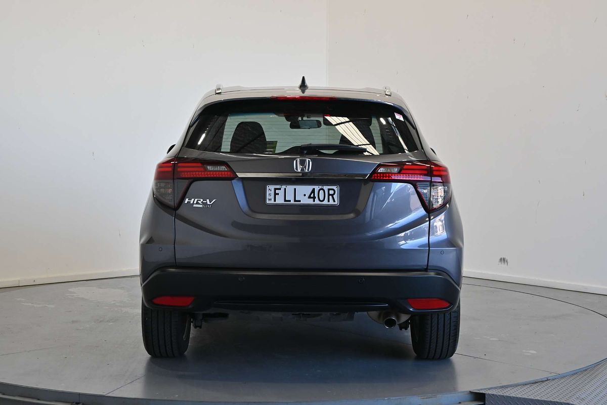 2019 Honda HR-V +LUXE