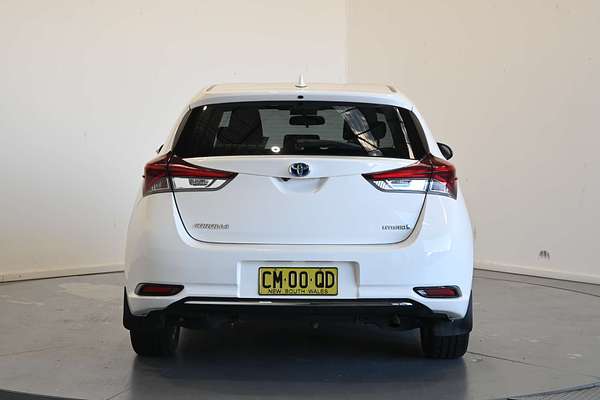 2017 Toyota Corolla Hybrid ZWE186R