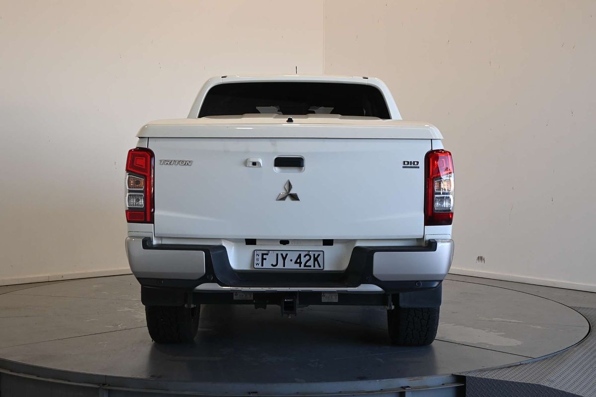 2018 Mitsubishi Triton GLX MR 4X4