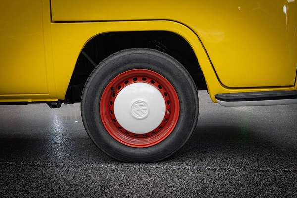 1971 Volkswagen Kombi Transporter Microbus Type 2