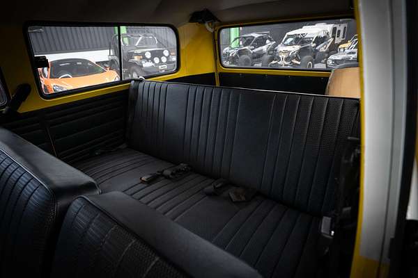 1971 Volkswagen Kombi Transporter Microbus Type 2