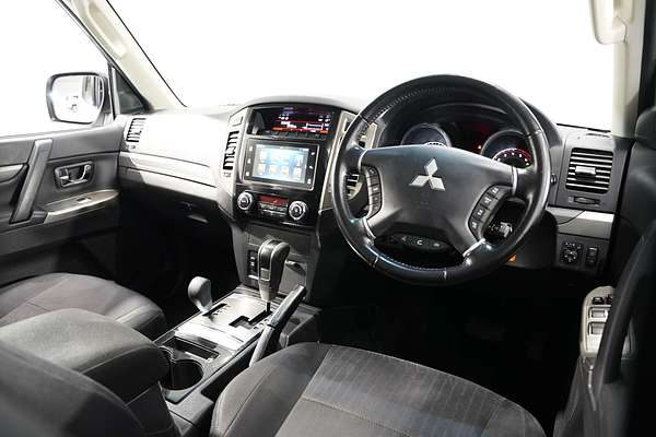 2020 Mitsubishi Pajero GLX NX