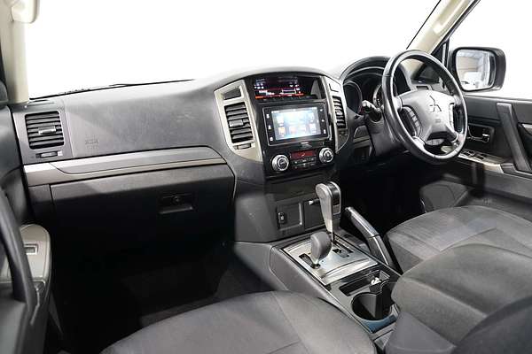 2020 Mitsubishi Pajero GLX NX