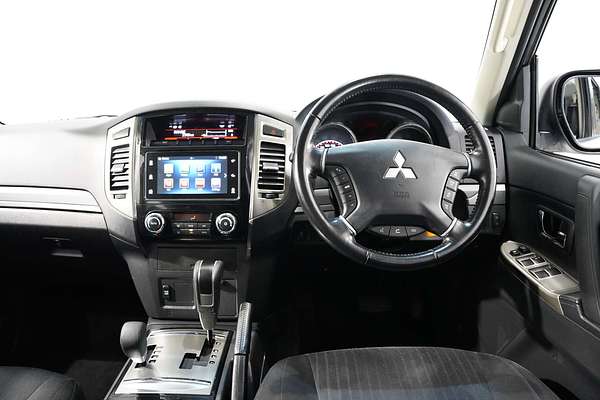 2020 Mitsubishi Pajero GLX NX