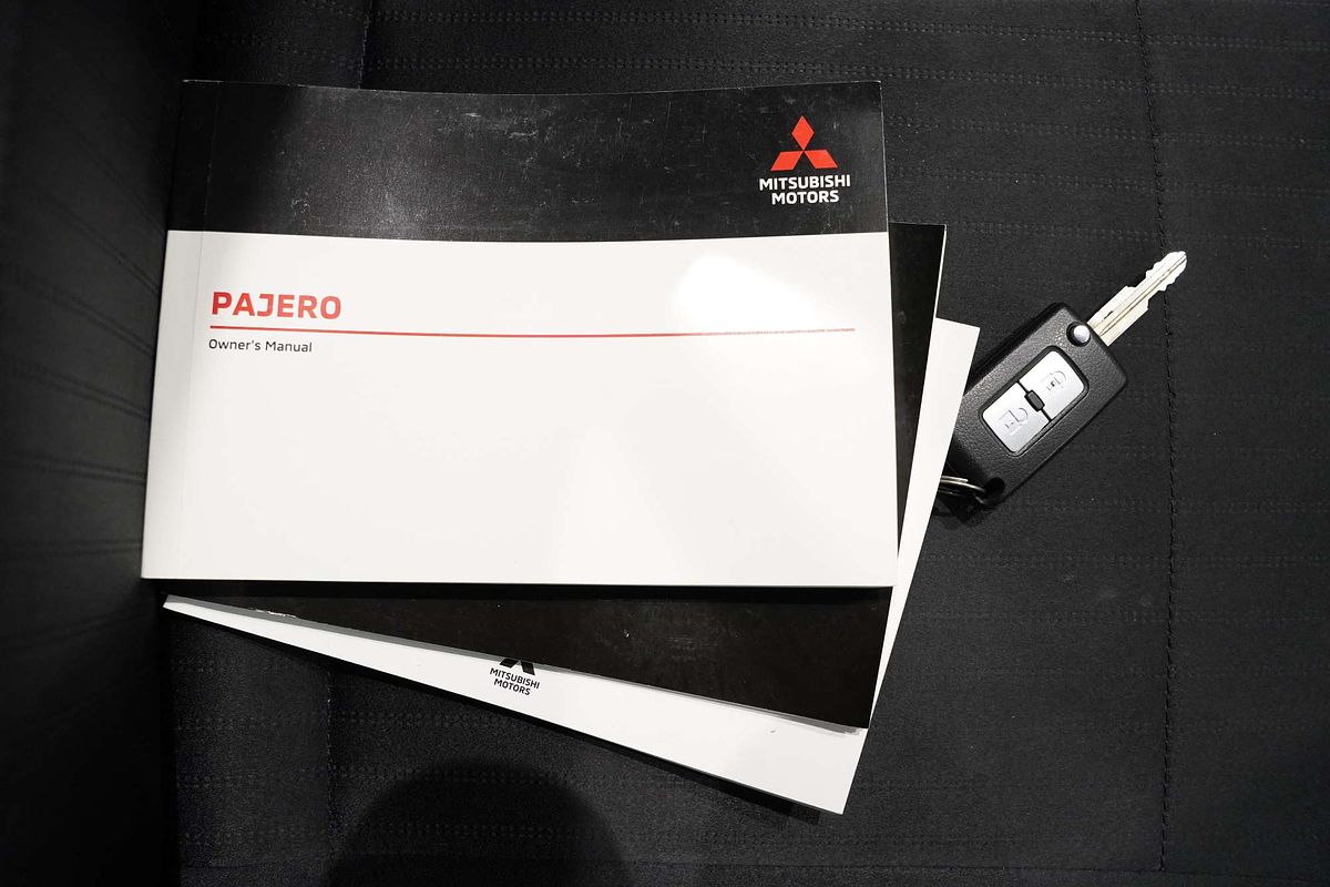 2020 Mitsubishi Pajero GLX NX