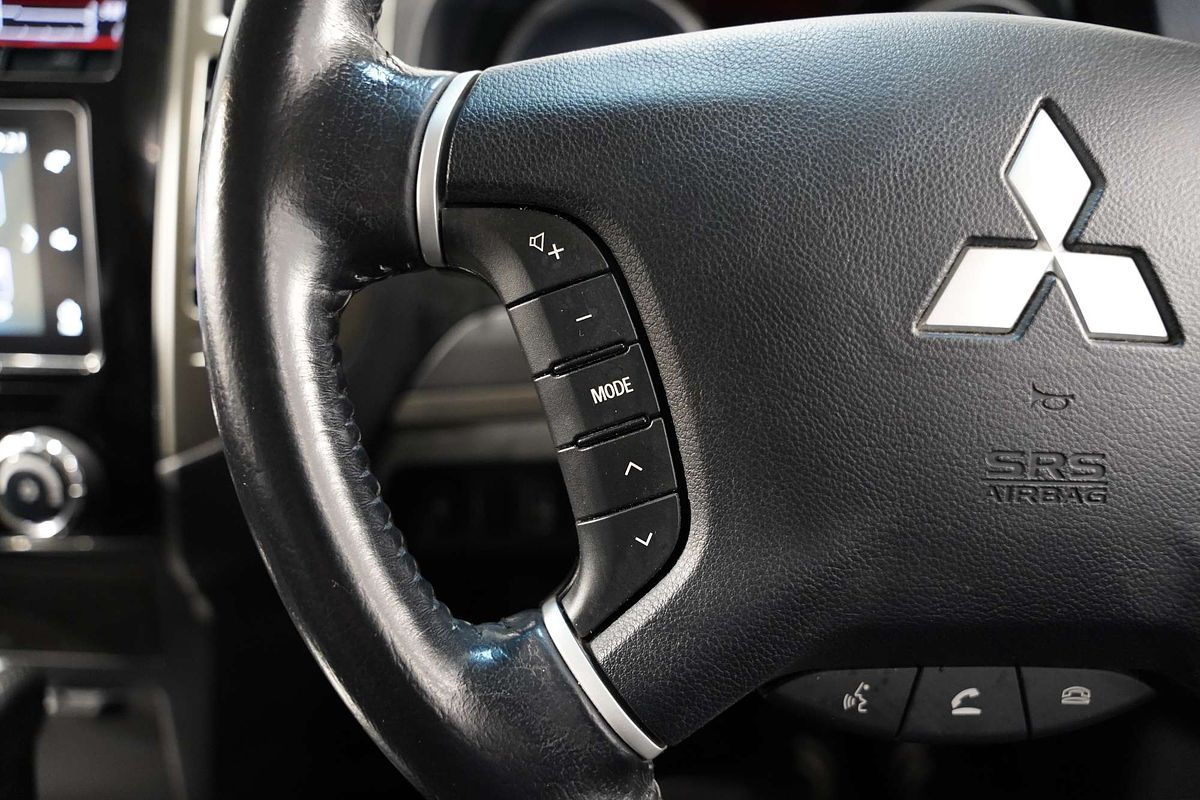 2020 Mitsubishi Pajero GLX NX