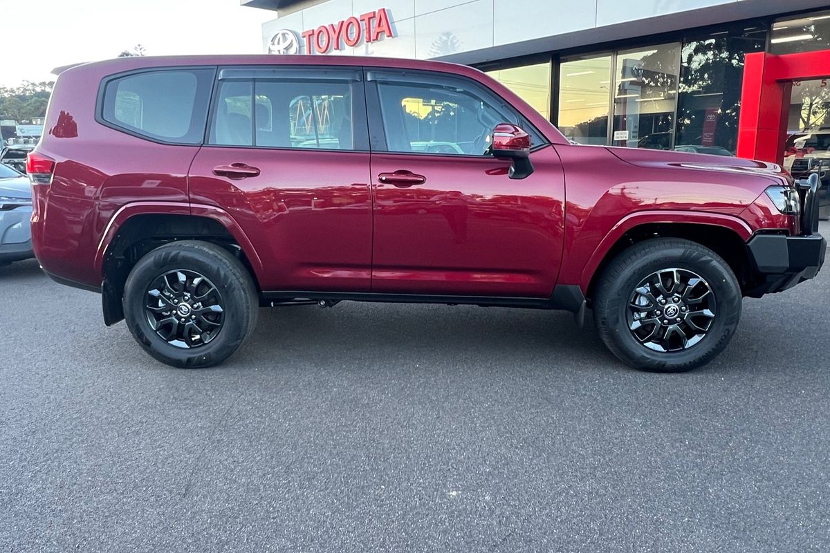 2025 Toyota Landcruiser GX FJA300R