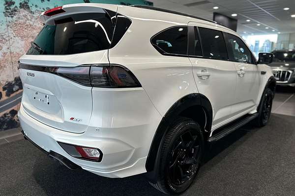 2025 Isuzu MU-X X-TERRAIN