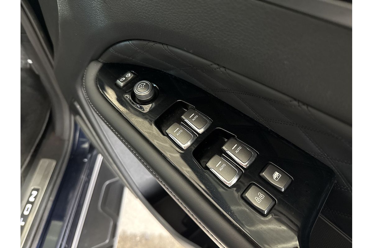 2020 SsangYong Rexton Ultimate Y400