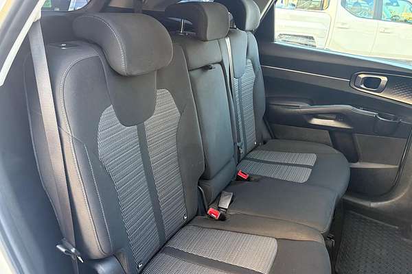 2023 Kia Sorento Sport MQ4