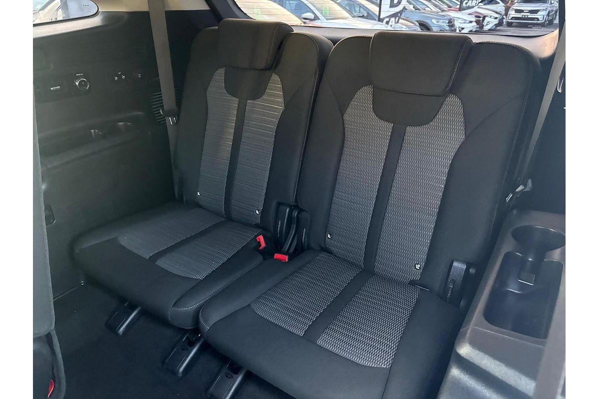 2023 Kia Sorento Sport MQ4