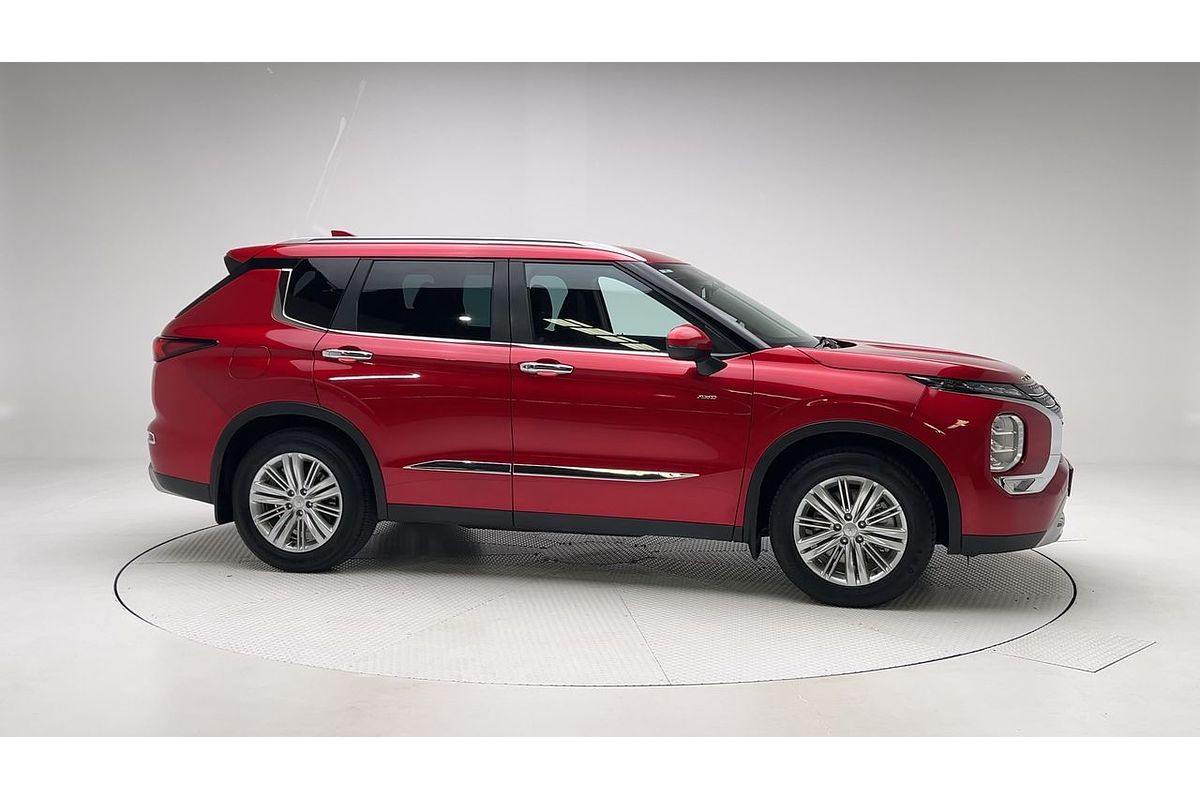 2023 Mitsubishi Outlander LS ZM