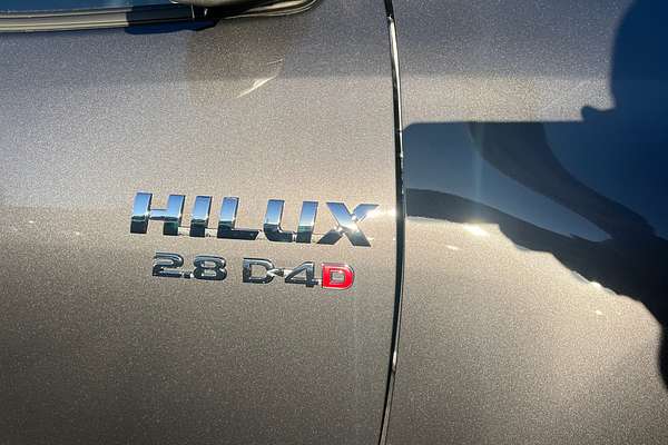 2024 Toyota Hilux SR5 GUN126R 4X4