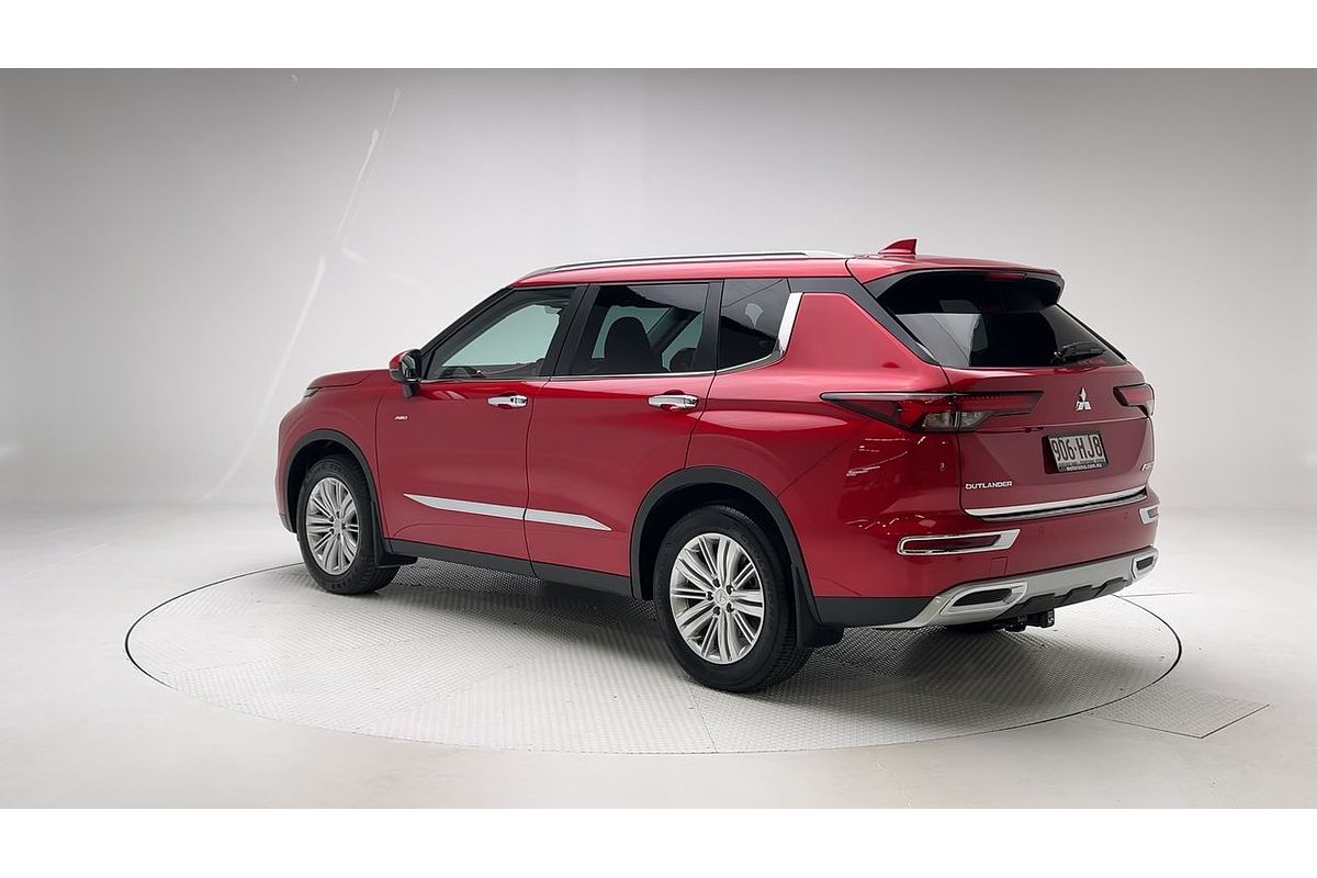2023 Mitsubishi Outlander LS ZM