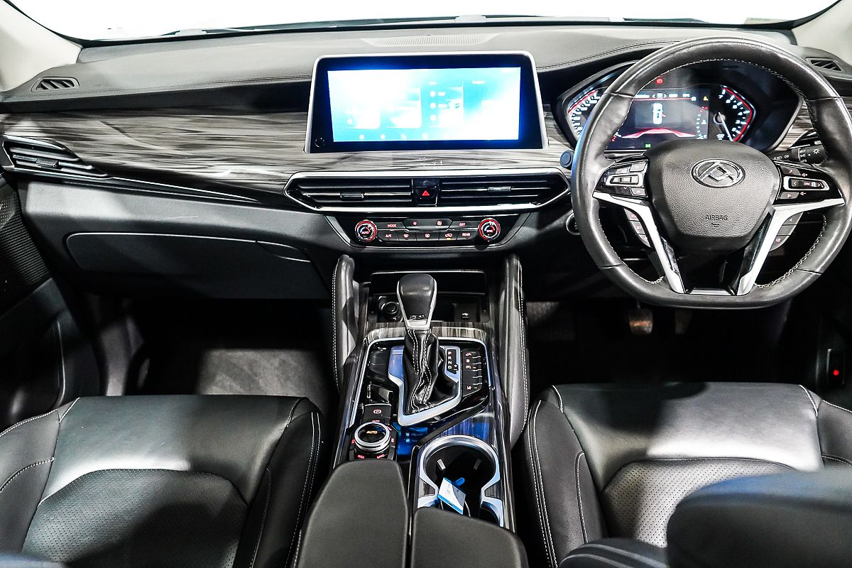 2023 LDV D90 Executive SV9A