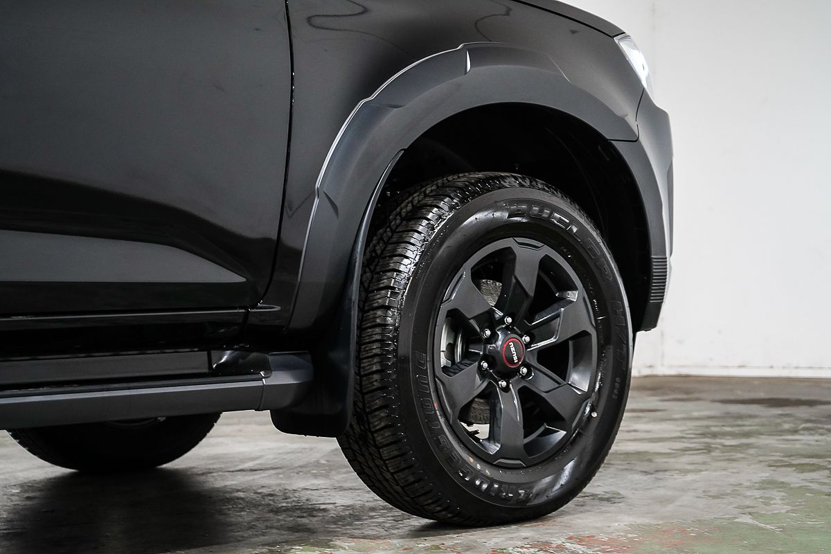 2025 Isuzu D-MAX X-TERRAIN 4X4