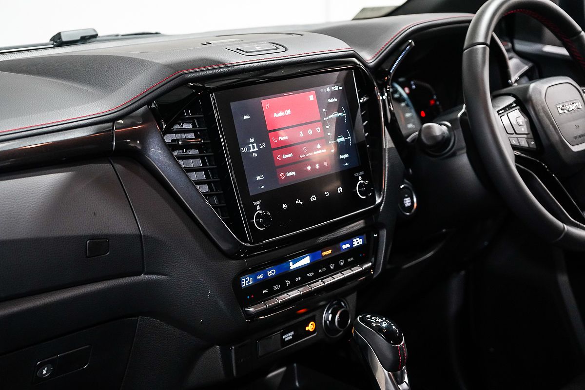 2025 Isuzu D-MAX X-TERRAIN 4X4