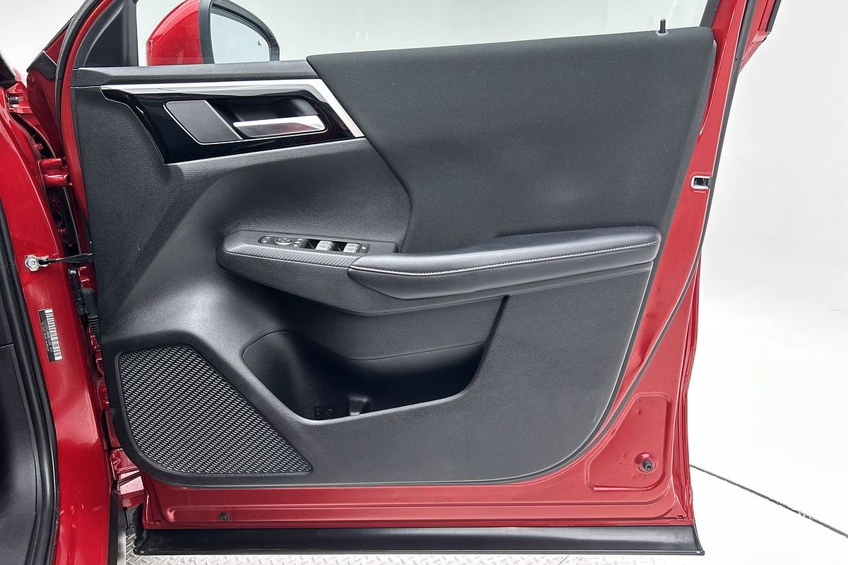 2023 Mitsubishi Outlander LS ZM