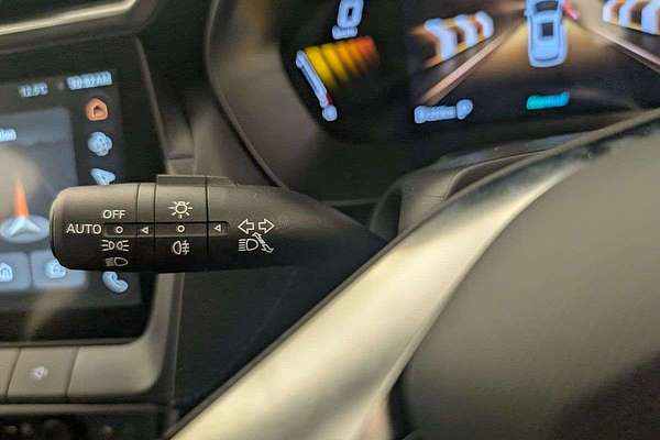 2025 MG ZS Essence ZS32