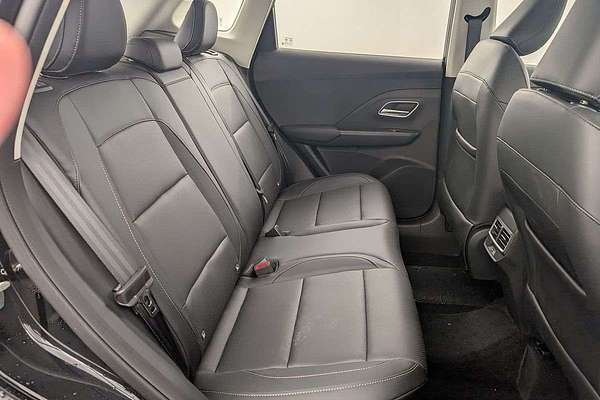 2025 MG ZS Essence ZS32