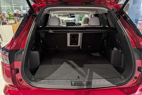 2025 Mitsubishi Outlander Exceed ZM