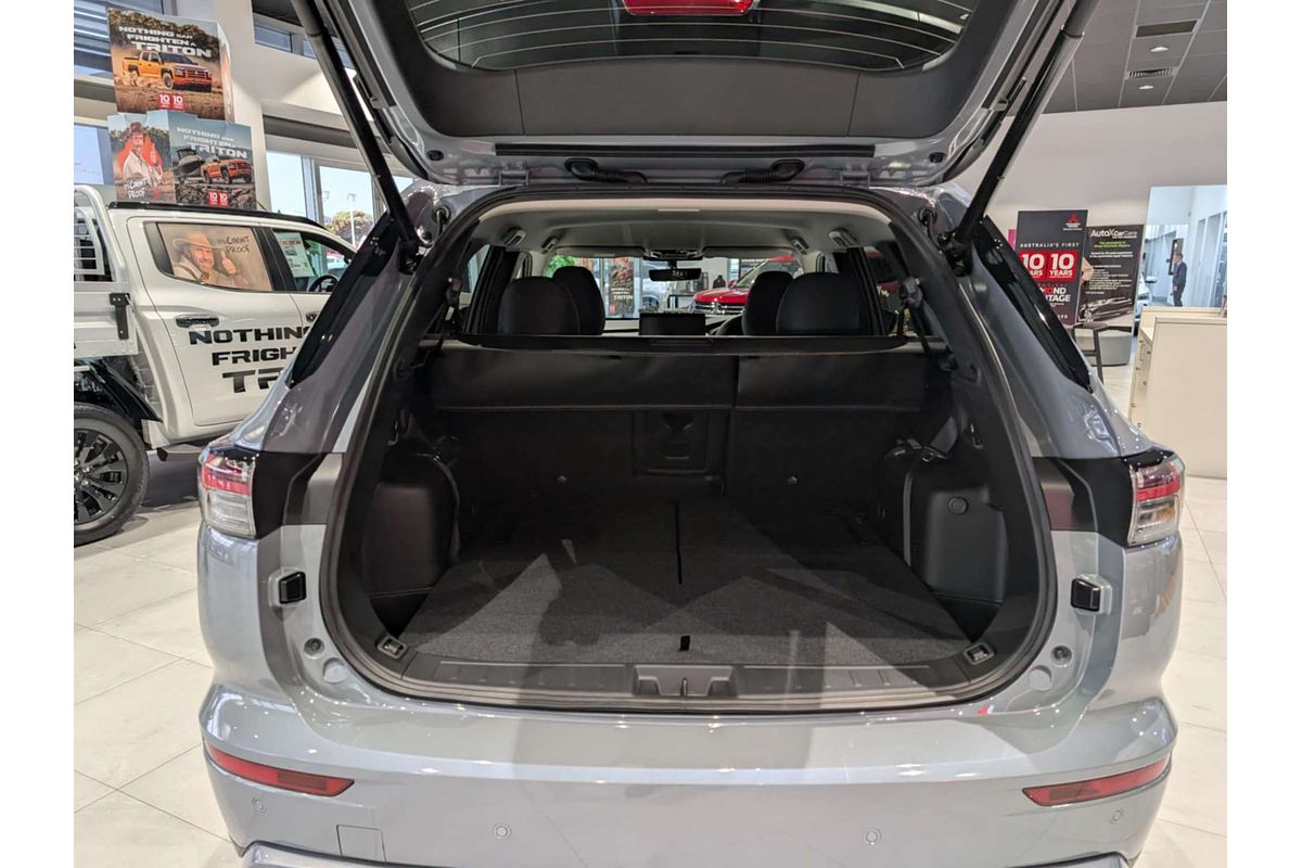 2025 Mitsubishi Outlander Aspire ZM