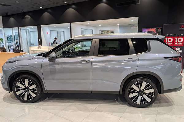 2025 Mitsubishi Outlander Aspire ZM