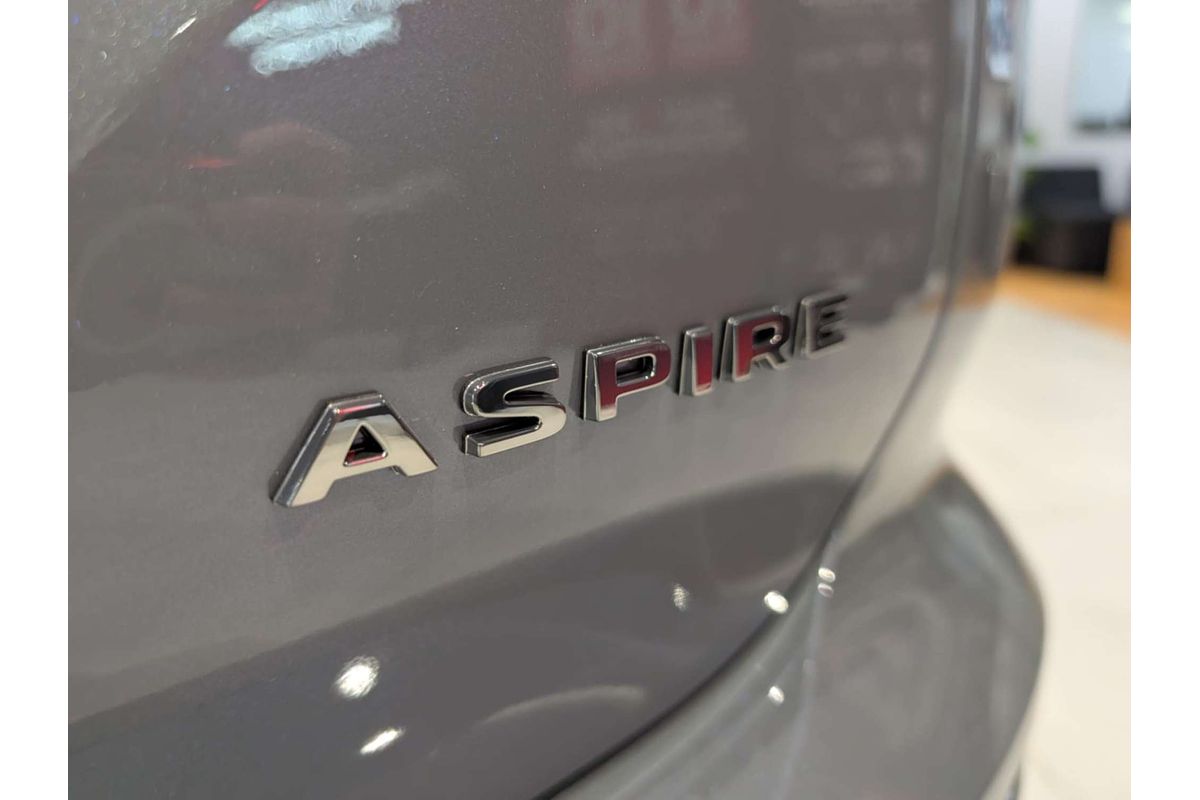 2025 Mitsubishi Outlander Aspire ZM