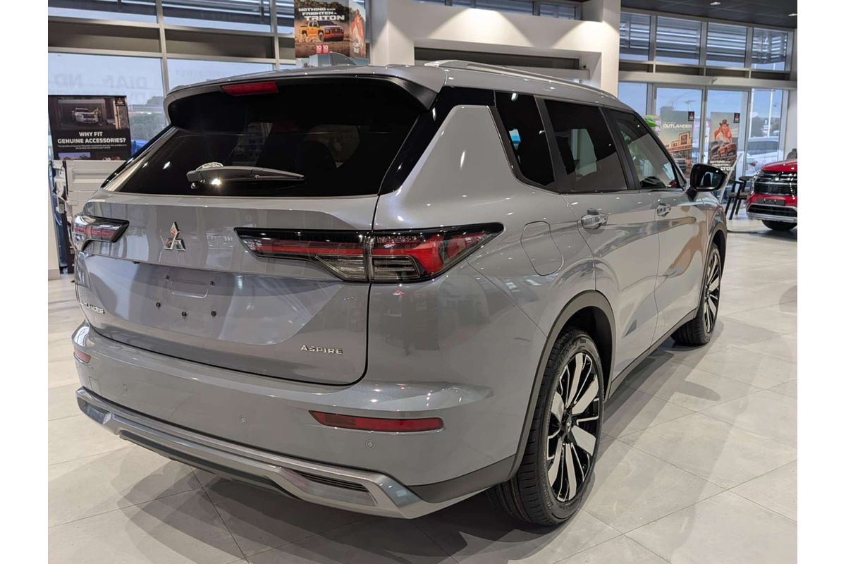 2025 Mitsubishi Outlander Aspire ZM