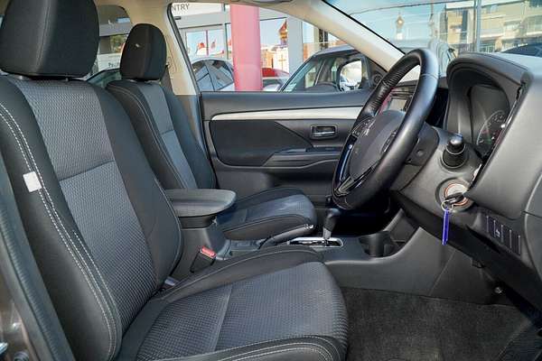 2016 Mitsubishi Outlander LS ZK