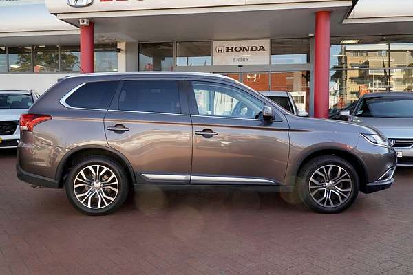 2016 Mitsubishi Outlander LS ZK