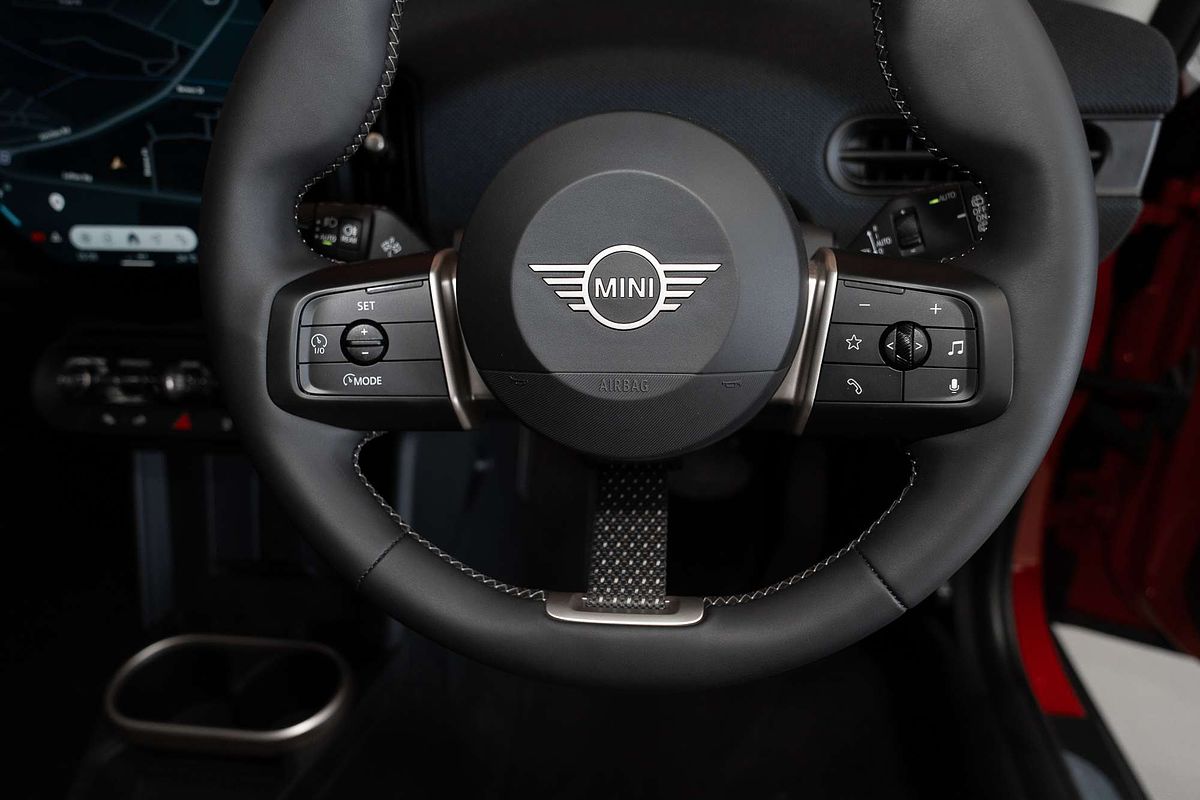 2024 MINI Cooper C Classic F66