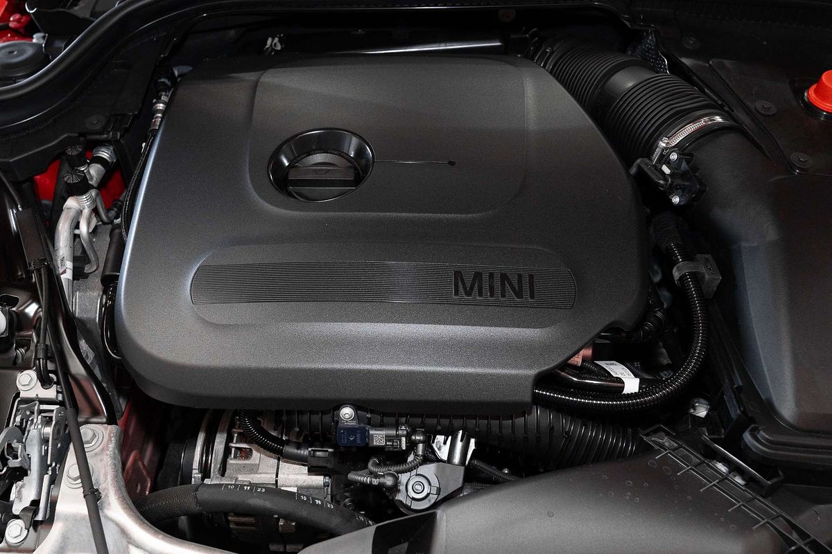 2024 MINI Cooper C Classic F66