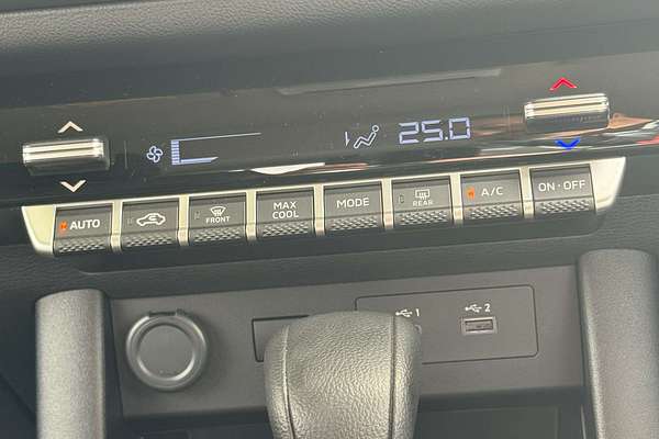 2024 Mitsubishi Triton GLX MV 4X4